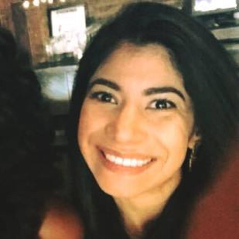 Meet your Posher, Alyssa
